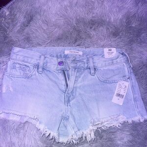 pacsun lightwashed denim shorts size 22